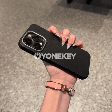 iPhone 11–16 Pro Max üçin deri görnüşli şokdan goragly telefon gaby