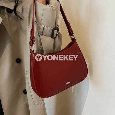 Zenanlar üçin gyzyl egin we crossbody sumka, täze deri gurluşly