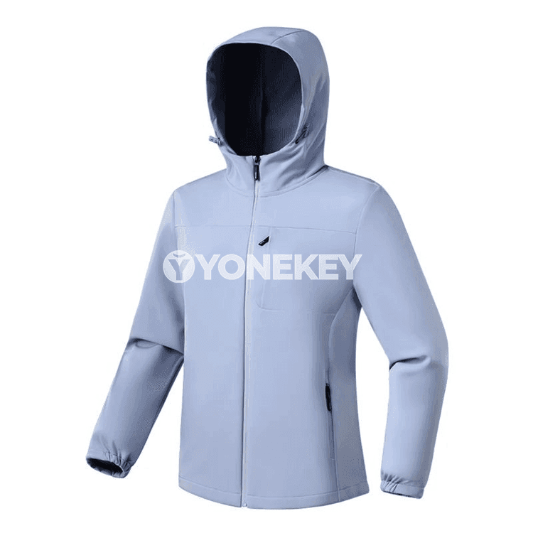 Aýal-gyzlar üçin ýyly, suw geçirmeýän softshell gyş jaketi
