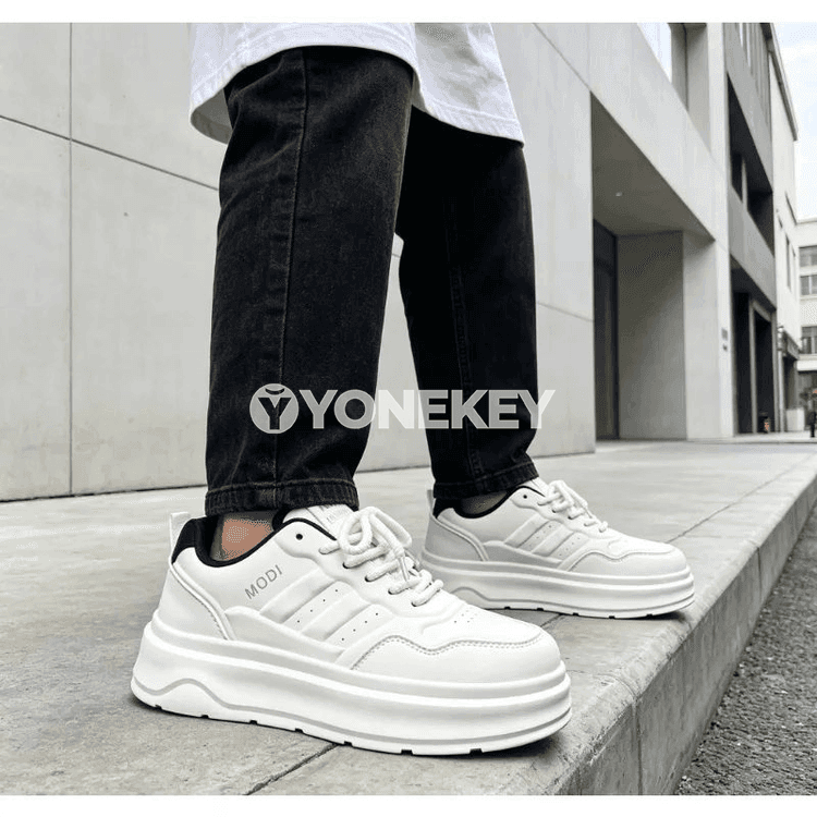 Erkekler üçin ýazky ak sport köwüşleri, platformaly, amatly
