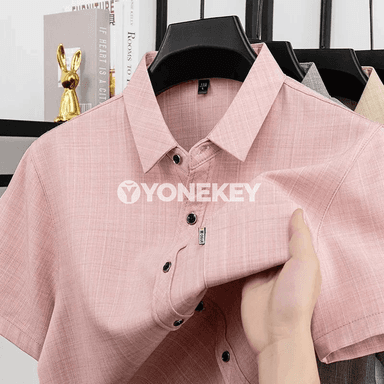 Erkekler üçin ýeňil plaid polo köýnek, tomuslyk dem alýan model