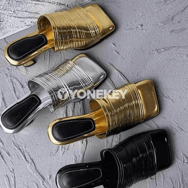 Zenanlar üçin tomusky tekiz burçly moda sandallar