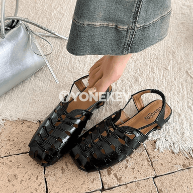 Zenanlar üçin vintage dokalan pes ökjelı sandallar