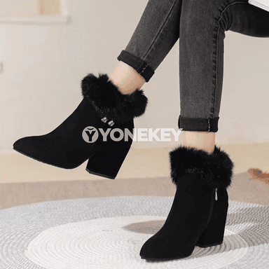 Zenanlar üçin gyş etikleri, ýumşak tüýli ýokary boýunly moda aýakgap
