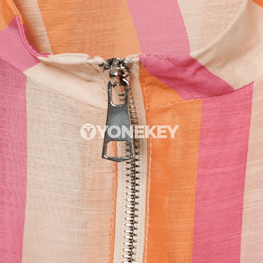 Zolakly ýeňil kesimli aýallar üçin moda trench palto