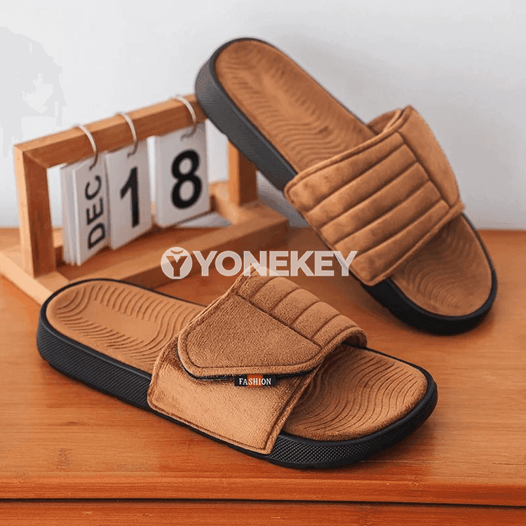 Erkekler üçin ýyly furly öý şypbyklary, uly ölçegli