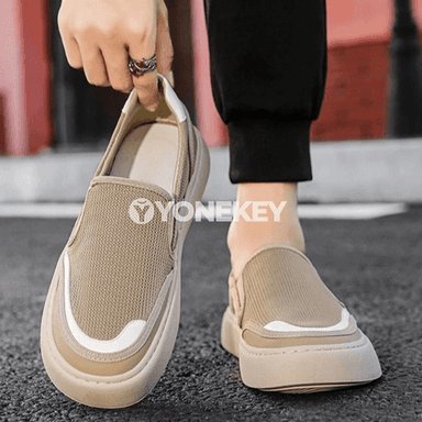 Erkekler üçin mesh sport aýakgaby, ýeňil we dem alýan slip-on