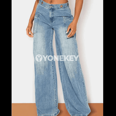 Zenanlar üçin giň balak jeans, amatly we gündelik stil