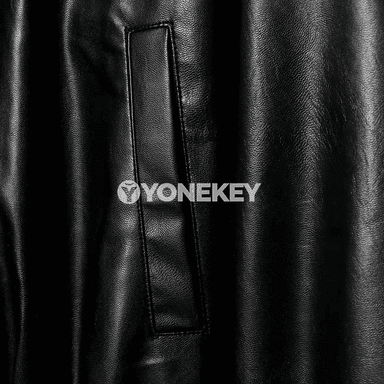 Aýal-gyzlar üçin gara vintage motosikl stilindäki jaket
