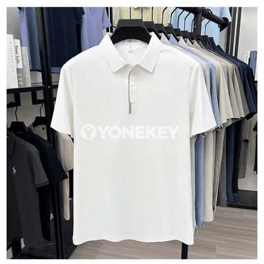 Erkekler üçin ýeňil, dem alýan polo futbolka – tomusky sport stili