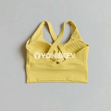 Aýallar üçin sport bras: ýumşak, ýeňil we ýokary goldawly ýoga modeli