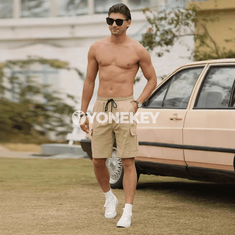 Erkekler üçin giň kesimli jübülü şortikler, tomusky rahat model