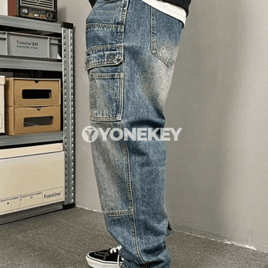 Erkekler üçin giň kelleli retro jeans, göni kesim, şäher stili