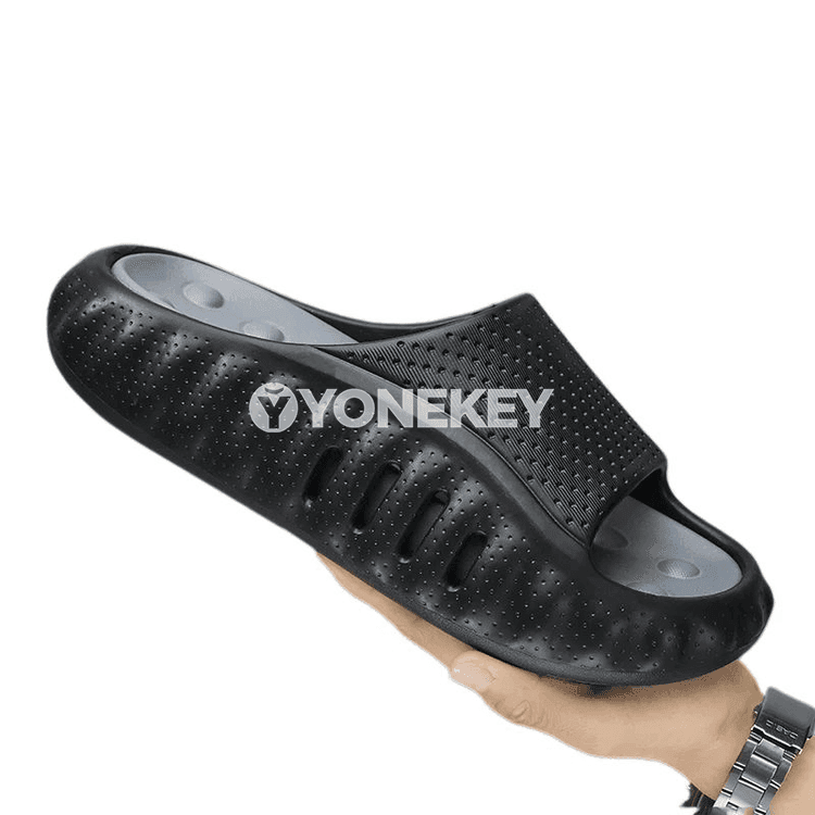 Erkekler üçin tomus massaž şypbyklary, ýeňil we amatly