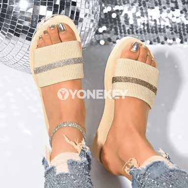 Aýallar üçin tomuslyk dokalan ýeňil sandal, tekiz tabanly, rahat görnüş