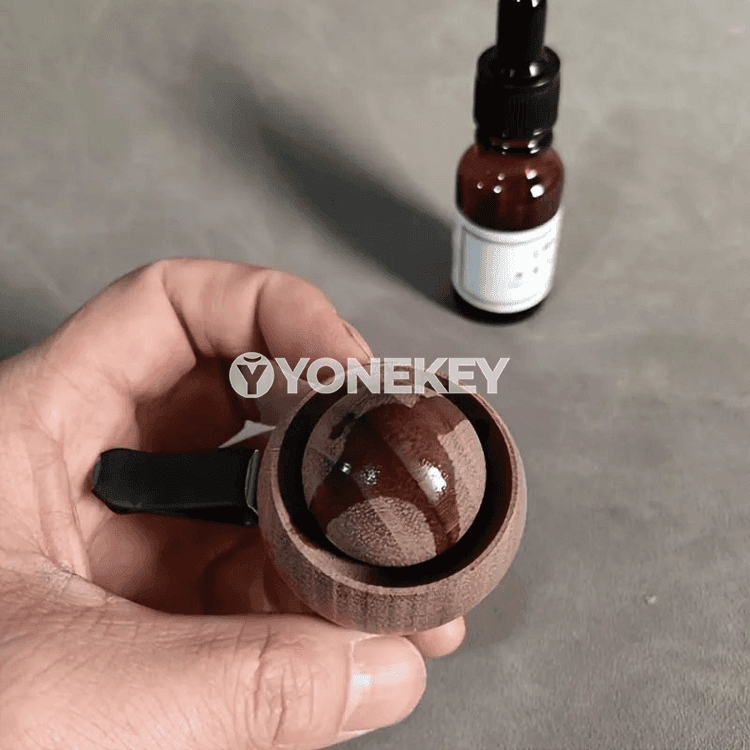 Awtoulag üçin kiçi agaç ys diffuzory – hoş ysly aroma aksessuary