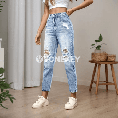 Zenanlar üçin dar kesimli ýyrtyk denim jeans, gündelik stil