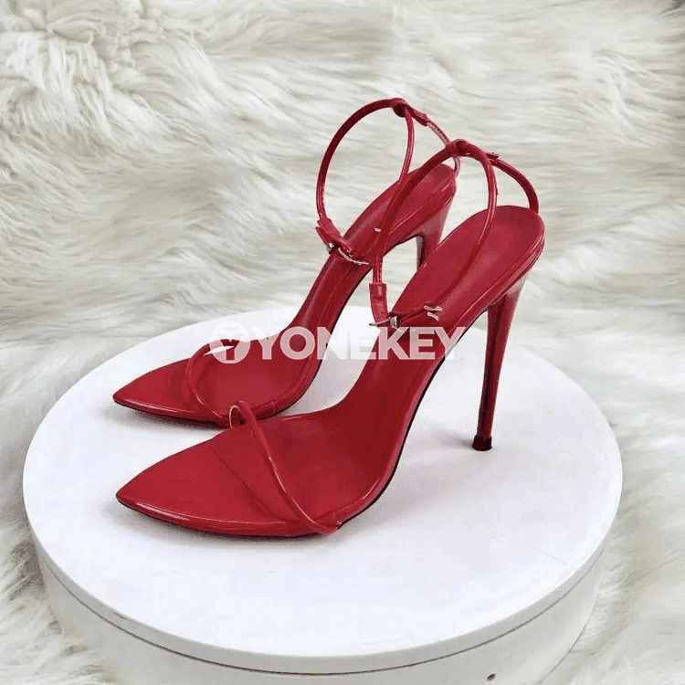 Zenanlar üçin ýokary ökjeli inçe sandal, gaýyşly we parlak görnüşli