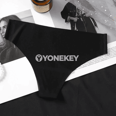 Aýal-gyzlar üçin inçe, tikinsiz G-string içki geýim