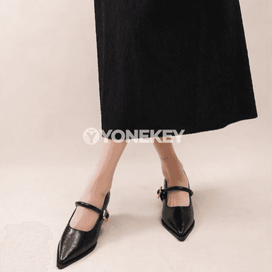 Zenanlar üçin retro oksford köwüşleri, pes ökjelije, tokaly