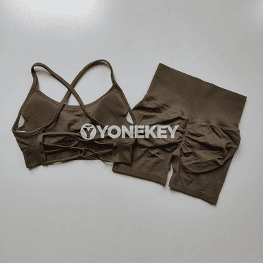 Aýallar üçin 2 bölekli tikinsiz ýoga toplumy, sport bra we şortik
