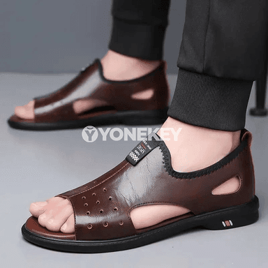 Erkekler üçin ýeňil dem alýan gaýyş sandallar, öýkenmeýän, slip-on
