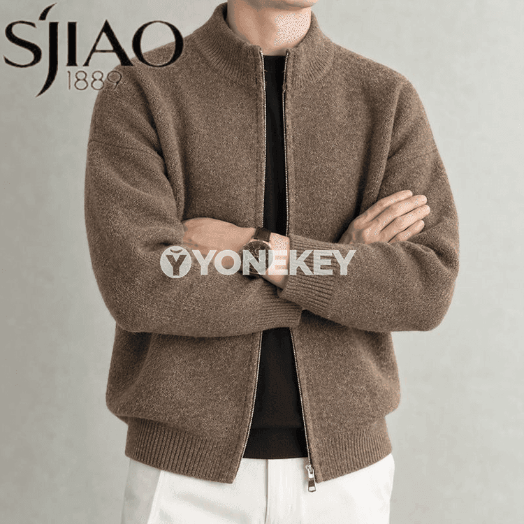 Erkekler üçin täze moda fermuarly ýüň garydyly jempir🧥