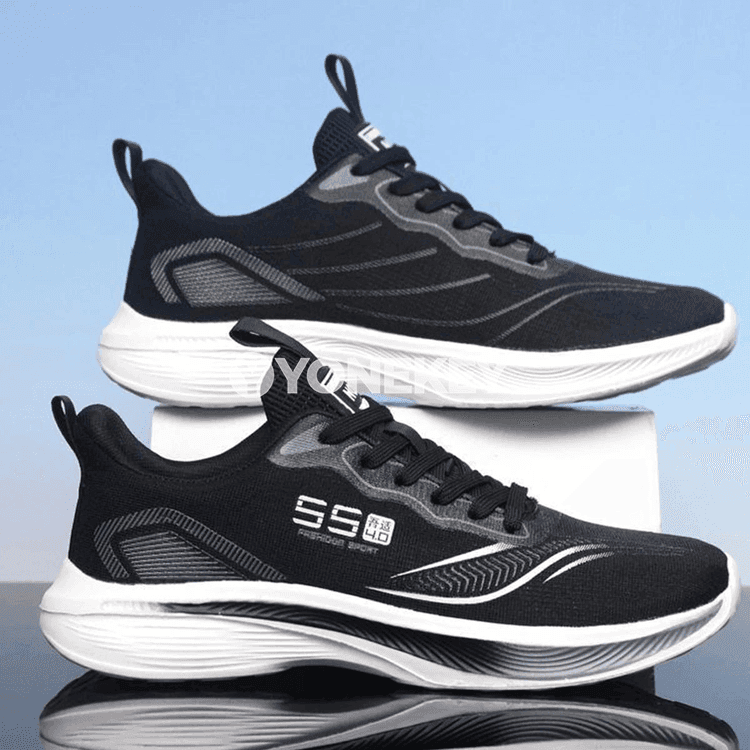 Erkekler üçin ýeňil sport krasowkalary, dem alyjy mesh, 39-47
