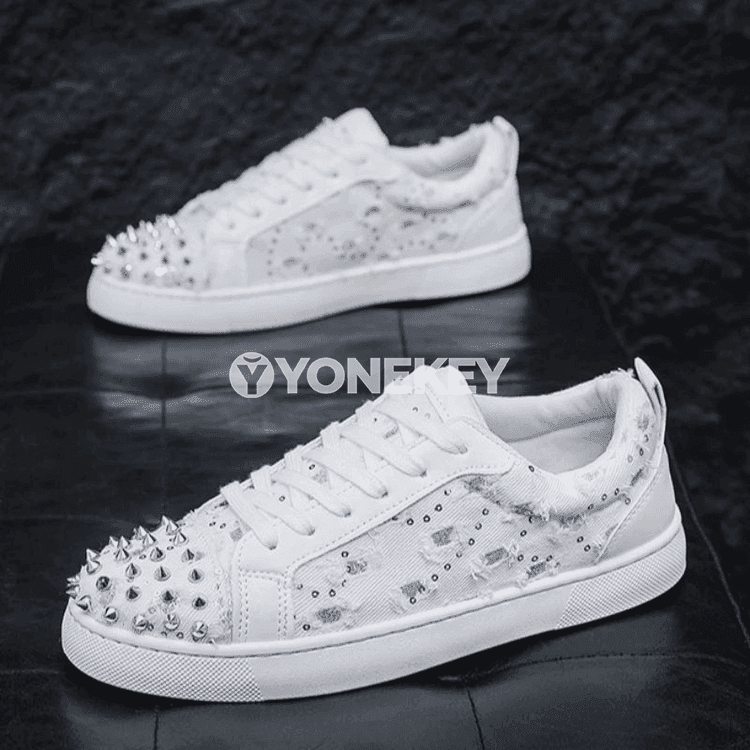 Erkekler üçin moda we amatly gündelik sport aýakgaplary