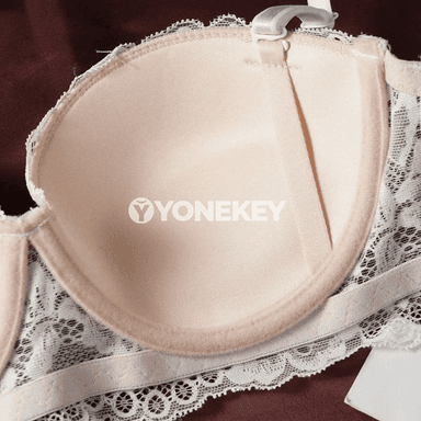 Zenanlar üçin dantelli push-up lifçik, halka simli, ýarym käse