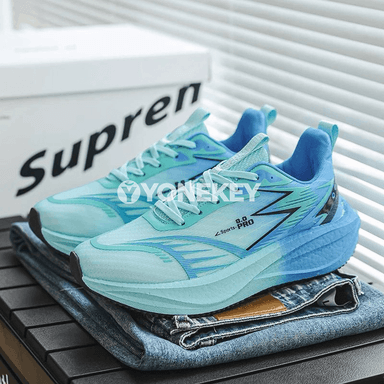 Ýeňil we dem alýan erkekleriň sport krossowkasy