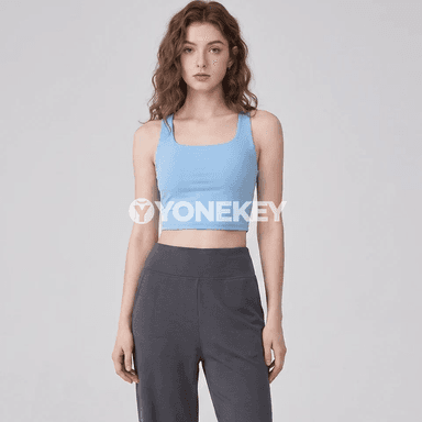 Aýallar üçin sport bra, kesişme gaýyşly, dem alýan