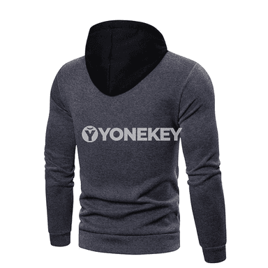 Erkekler üçin patchwork hoodi, ýyly sport stilindäki giň model