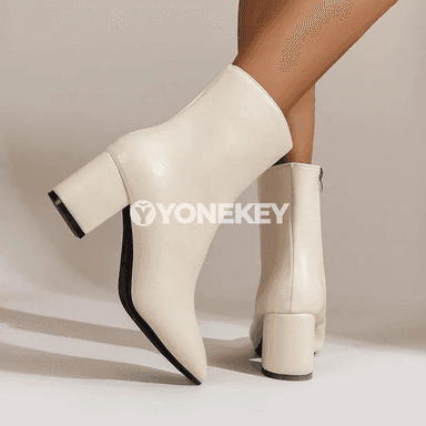 Zenanlar üçin ýokary ökjelik deri gysga ädikler, moda