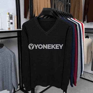 Erkekler üçin V boýunly ýyly trikotaž switer, işewür rahat stil