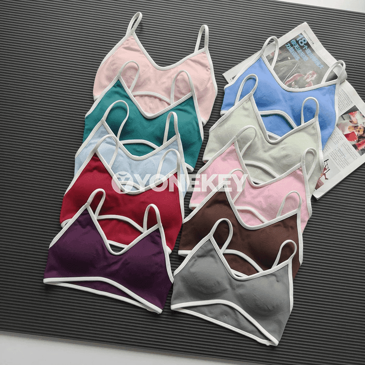 Aýallar üçin tikinsiz sport bra — dem alýan, ýassygy bar
