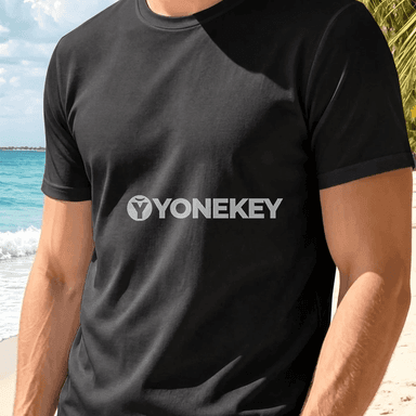 Erkekler üçin ýeňil, dem alýan gündelik futbolka, tomusky sport modeli