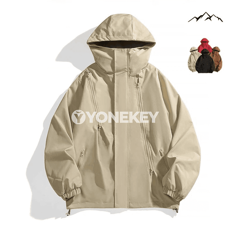 Erkekler üçin ýengil suw geçirmeýän kapýuşonly softshell jaket