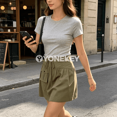 Zenanlar üçin ýaşyl mini ýubka, ýokary moda stili