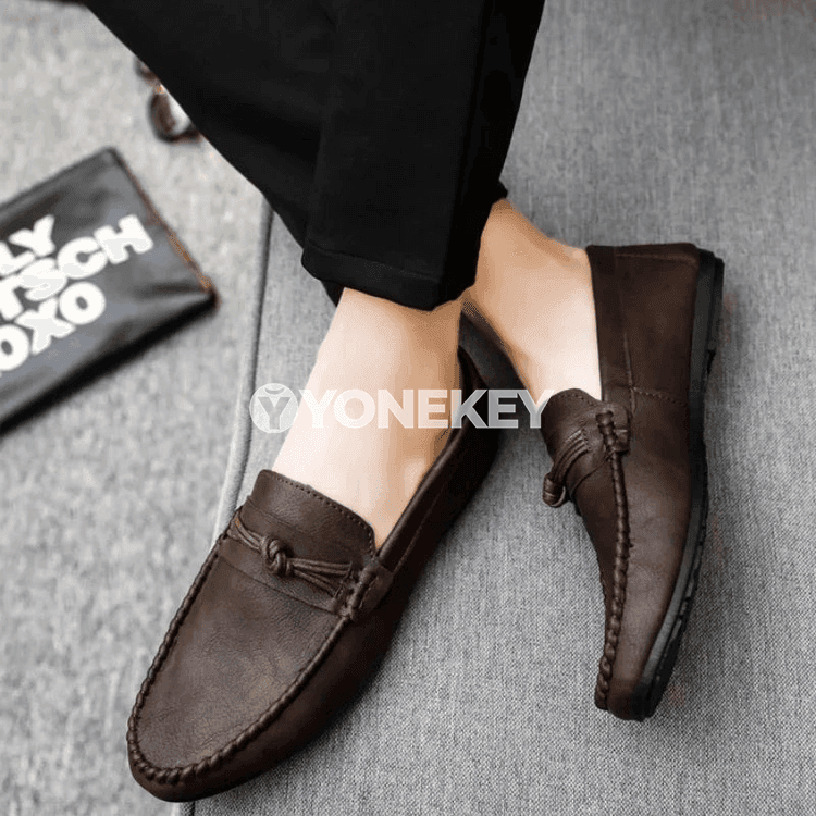 Erkekler üçin rahat mokasin köwüşler, gündelik slip-on model