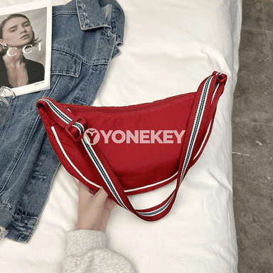 Zenanlar üçin kiçi nylon egin sumkasy, klassyka stilinde