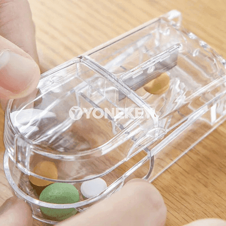 Syçyrma bilen derman gutusy — göterip ýörmek üçin amatly