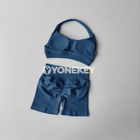 Aýal-gyzlar üçin tikinmeýän yoga toplumy, sport bra we şortik