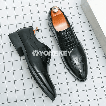 Erkekler üçin klassiki brogue köwüşler, resmi we gündelik