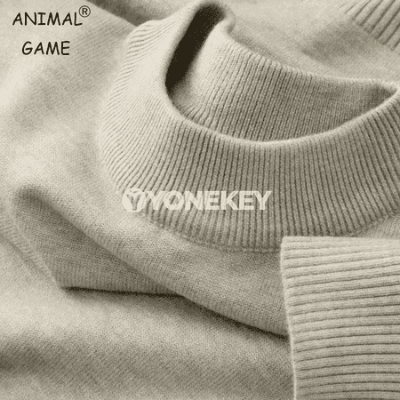 Erkekler üçin ýeňil dokalan ýokary boýunly switer, uzyn ýeňli ýyly