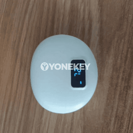 S19 Bluetooth simsiz nauşnikler, LED görkeziji we mikrofonly