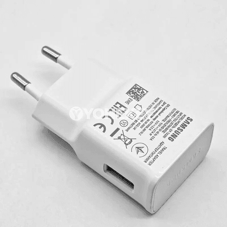 Samsung 15W çalt zarýad beriji adapter, Type-C kabel bilen