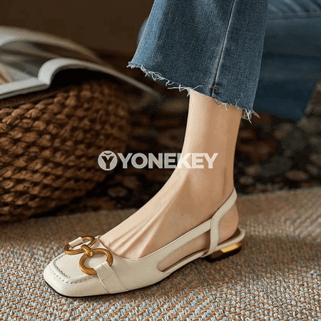 Zenanlar üçin retro sandallar, pes ökjeli elegant slip-on model