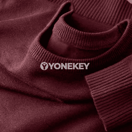 Erkekler üçin ýeňil, ýyly uzyn ýeňli switer — klassik boýunly