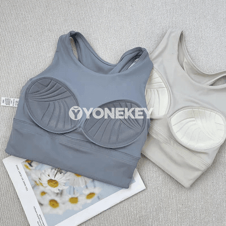 Aýallar üçin sport bra — dem alýan, ýassygy bar, ýeňil atletika topy